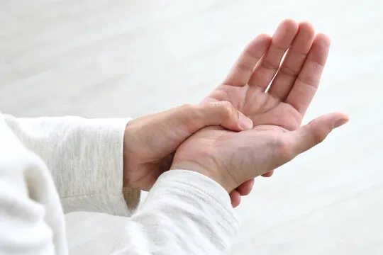 腕・手のしびれ